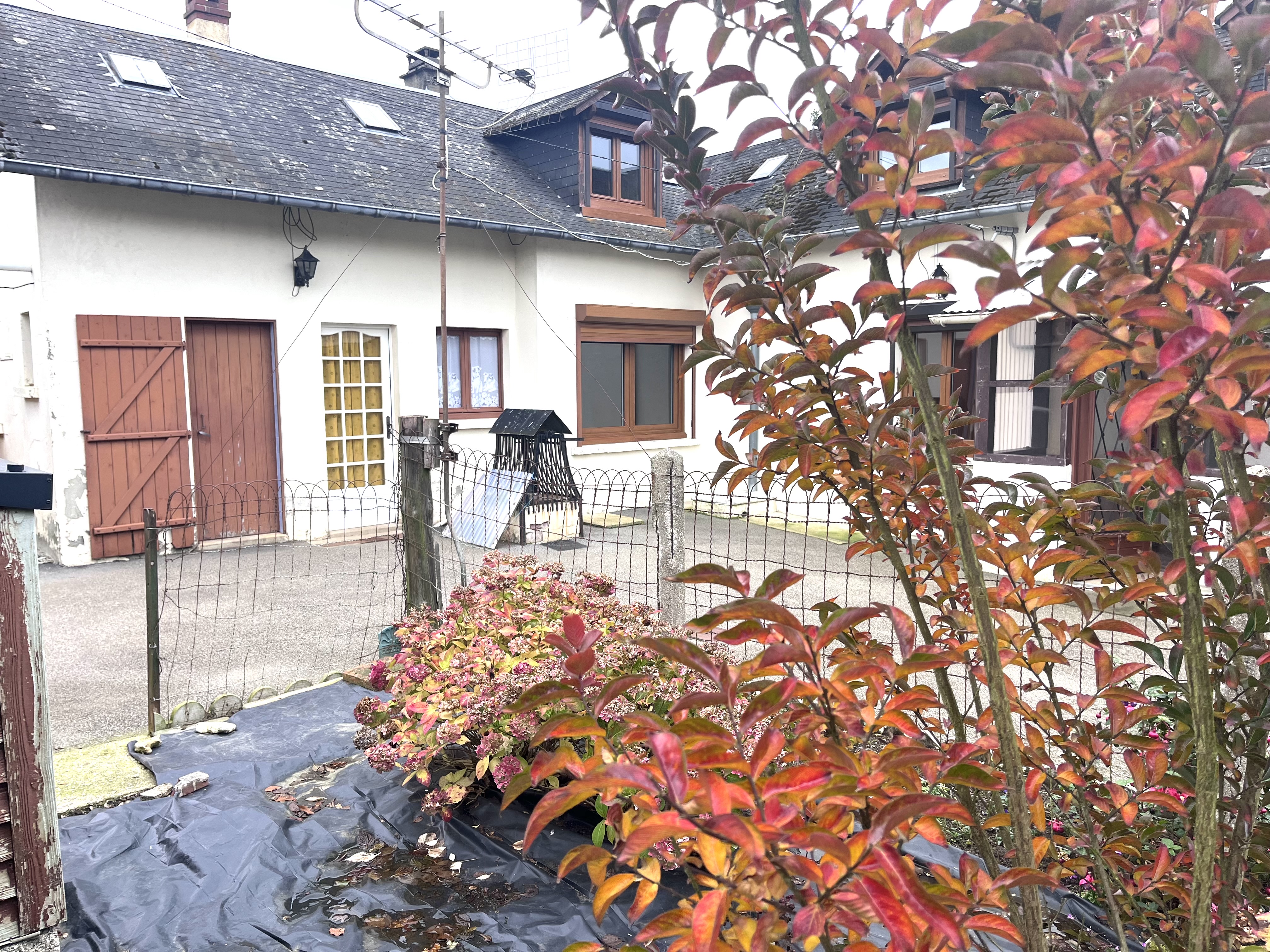 692db8db55af2e25aa5cc719